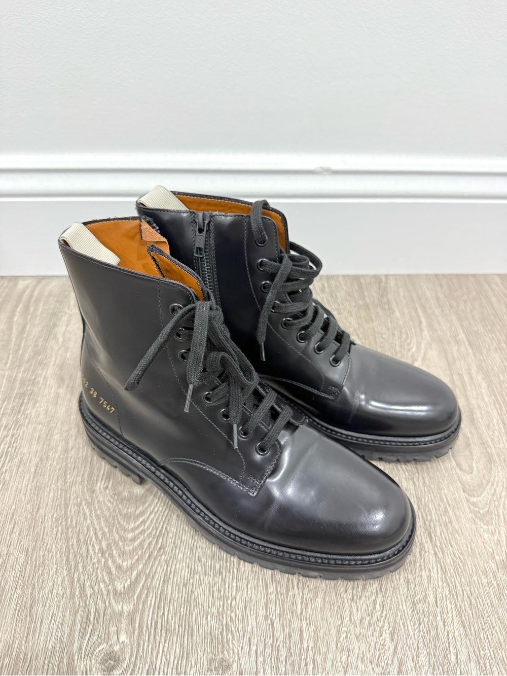 Combat boots